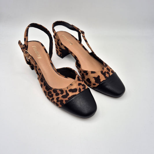 Leo Slingbacks Pumps